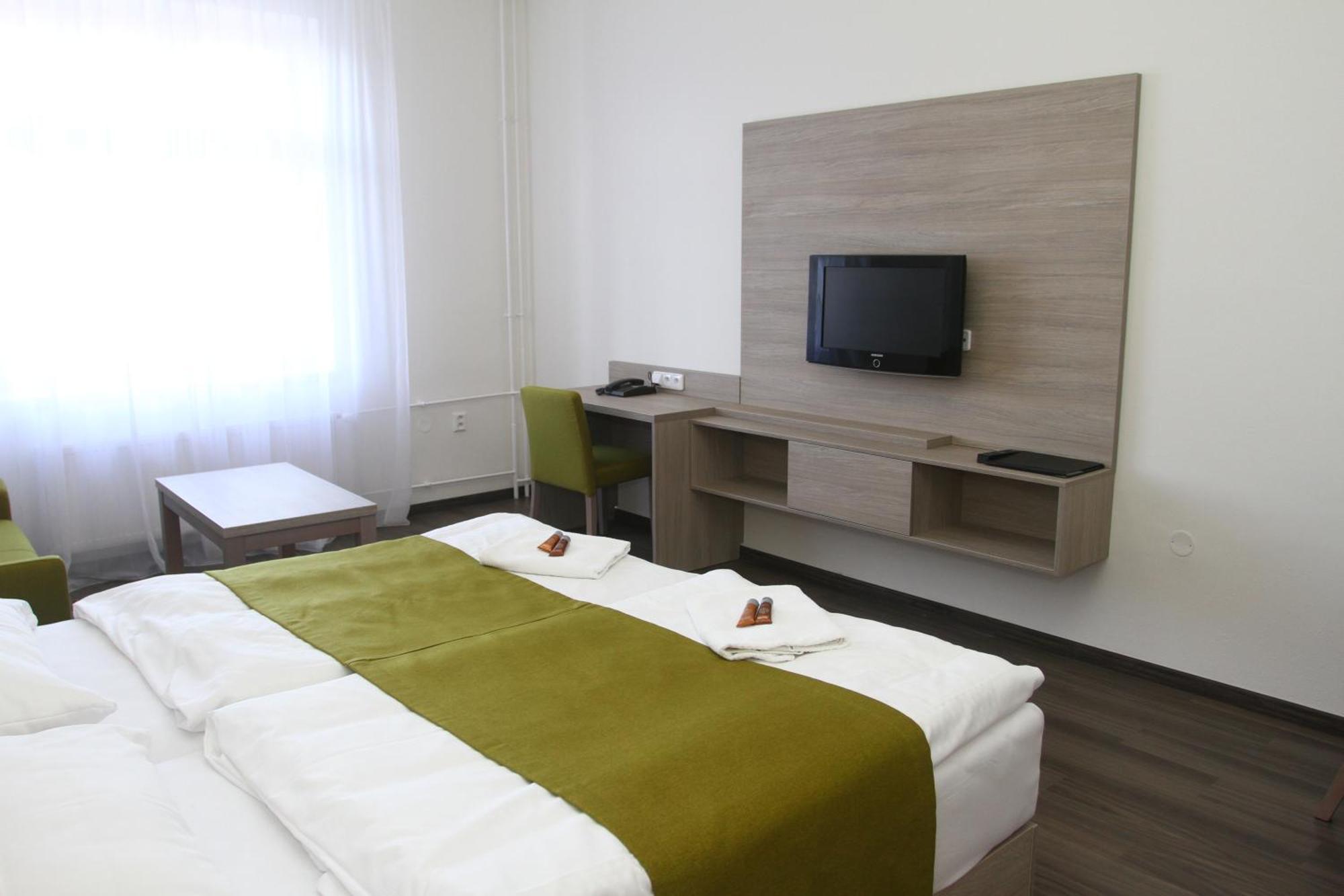 Hotel Palác Elektra Ostrava Exterior foto